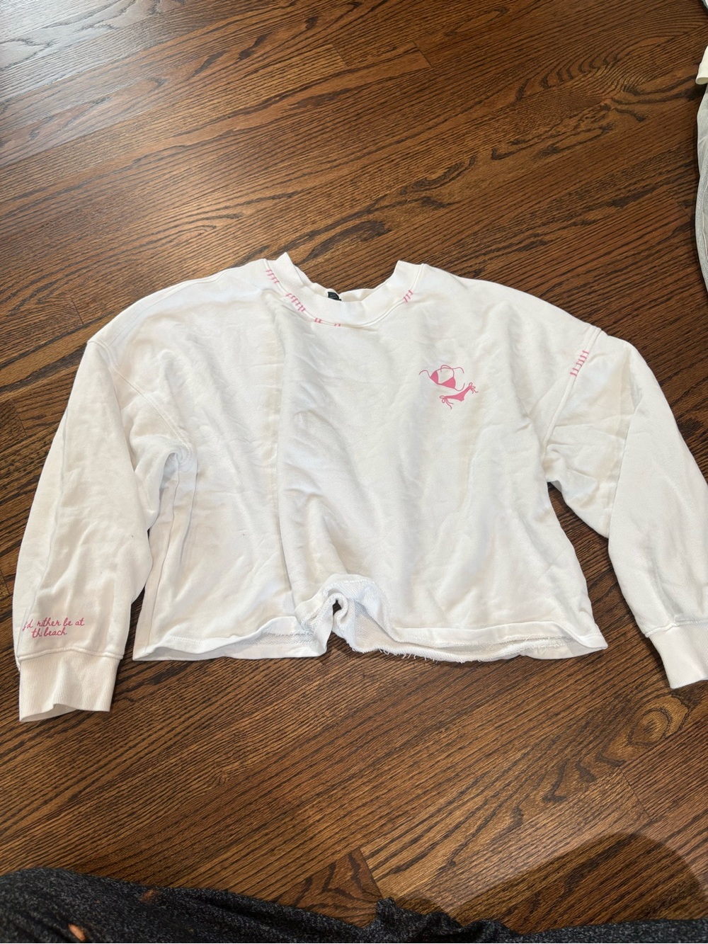 White crewneck with bikini